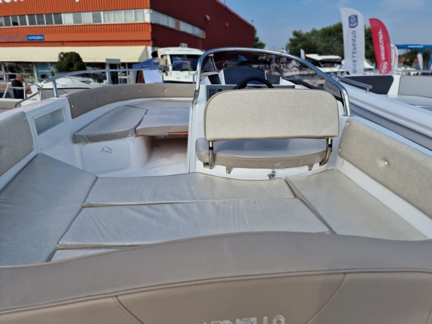 Marinello Eden 18 FULL OPTIONAL + Suzuki DF 40 ari – Bild 6