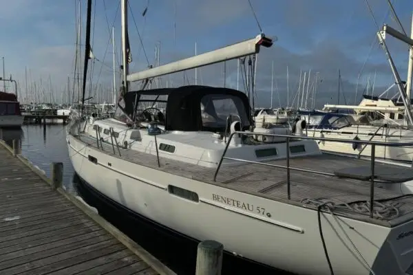 Bénéteau Beneteau 57
