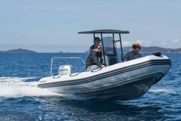 Bombard Explorer 600 NEO
