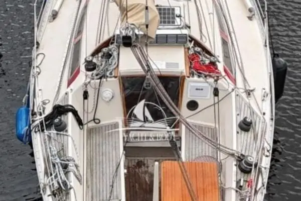 Concorde 38 -Modernisierte Fahrtenyacht mit Torqeedo Antrieb