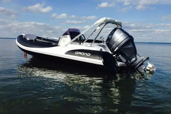 Festrumpfschlauchboot Grand Golden Line G 500 Deluxe 2015