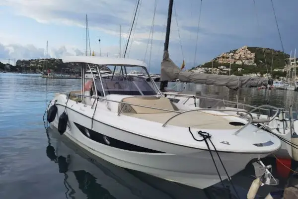 Sessa Marine Key Largo 34