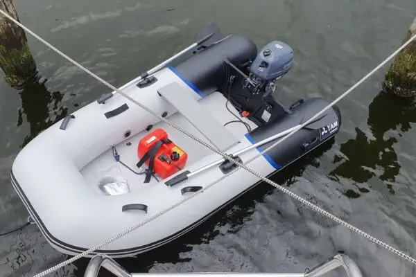 Yam275 Air mit Yamaha 5 PS
